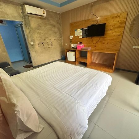 Jingle Bells Resort Ko Lan Exterior photo