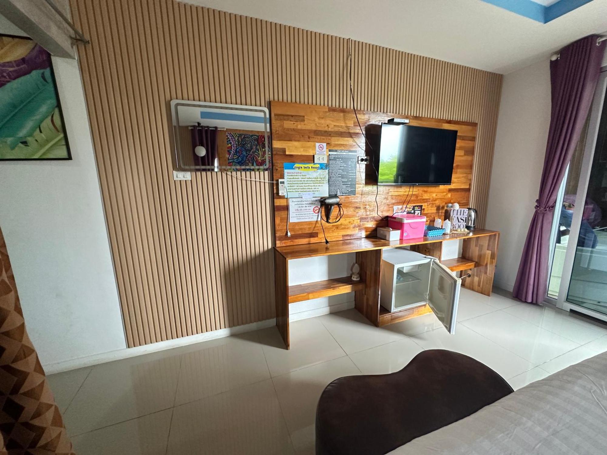 Jingle Bells Resort Ko Lan Exterior photo